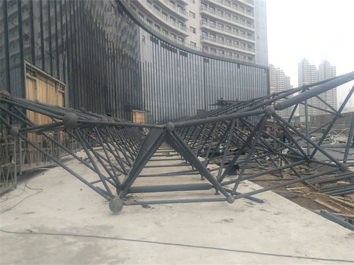 老河口万豪酒店雨棚网架