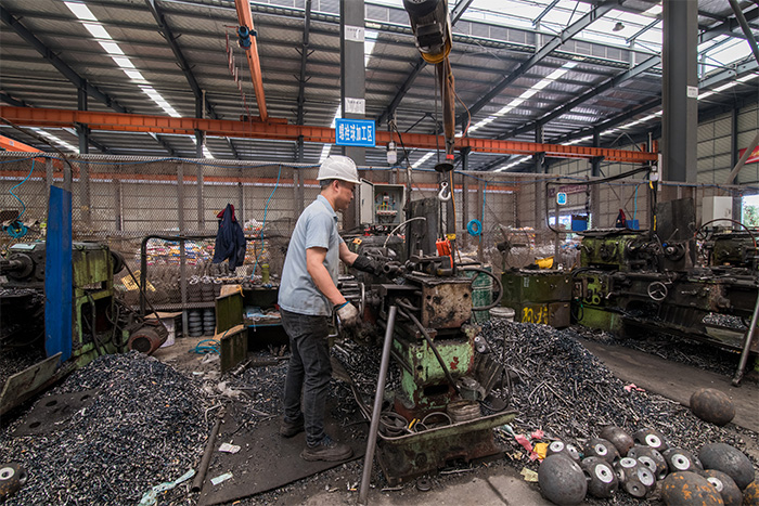 老河口网架配件-螺栓球加工车间